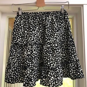 SHEIN BLACK & WHITE SKIRT